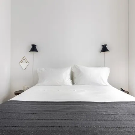 Appartement Plum Guide - Mischievous Wind Lissabon